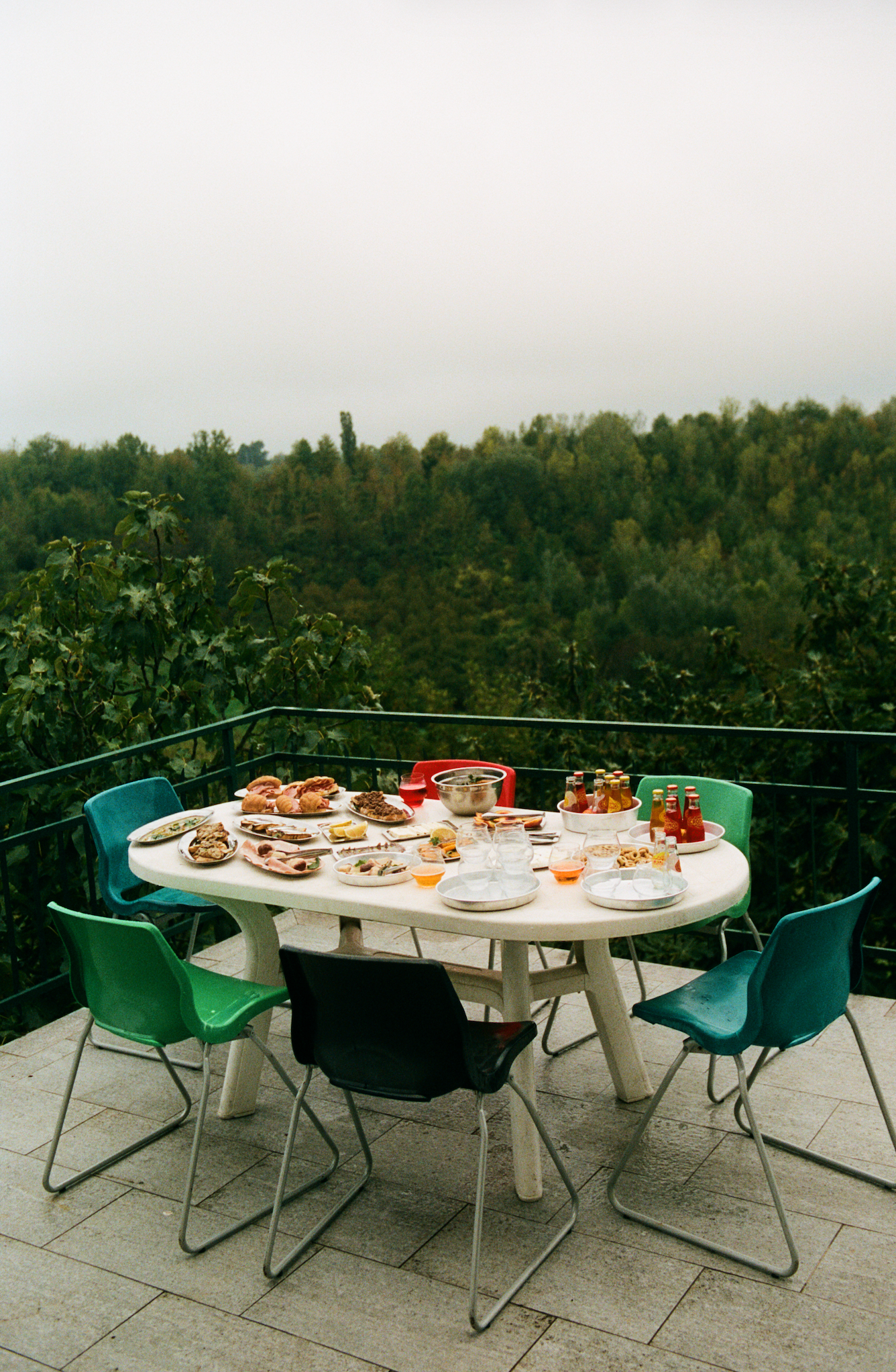 TABLEWARE